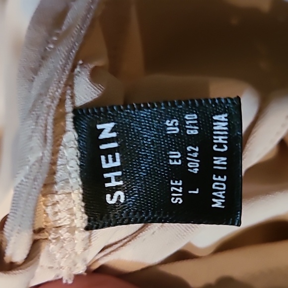 SHEIN Privé Lace Up Backless Puff Sleeve Top Women's Size Large - Picture 10 of 15